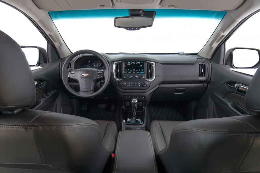 Торпедо Chevrolet S10 High Country 2016 года  (фото 37 из 37)